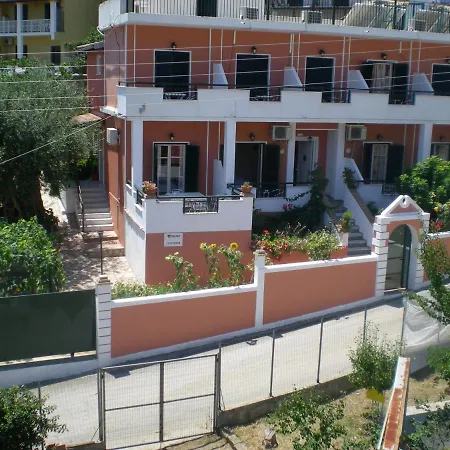 Filoxenia Corfu * Μωραΐτικα